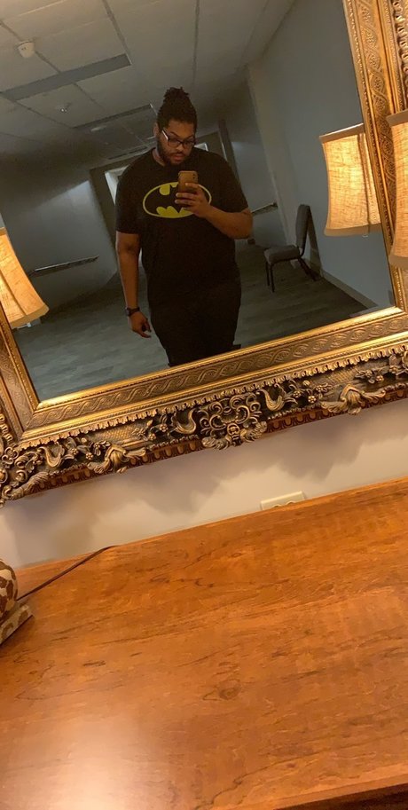 Nagie wyciekłe zdjęcie OnlyFans od Monsieur Gemini