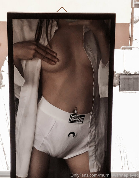 Nagie wyciekłe zdjęcie OnlyFans od Muminwannaplayed