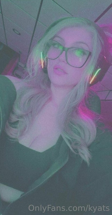 Nagie wyciekłe zdjęcie OnlyFans od Kyats