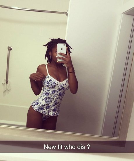 Nagie wyciekłe zdjęcie OnlyFans od Iwanthazelgrace