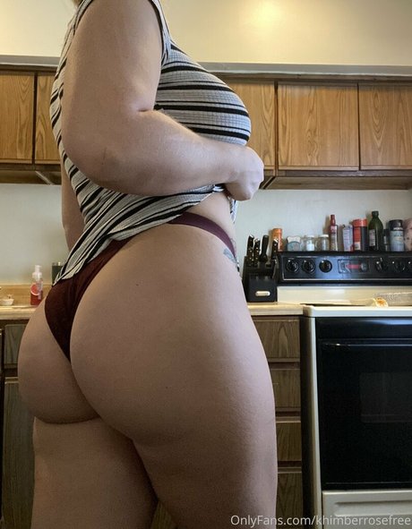 Nagie wyciekłe zdjęcie OnlyFans od Khimberrosefree