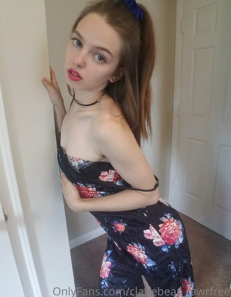 Nagie wyciekłe zdjęcie OnlyFans od Clairebearrawrfree
