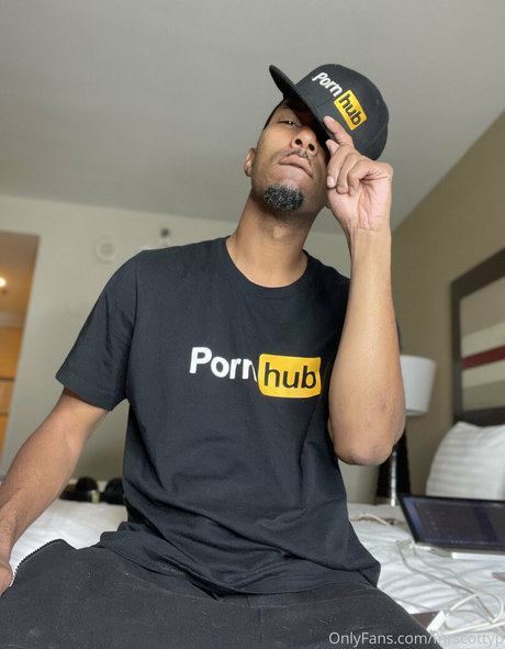 Nagie wyciekłe zdjęcie OnlyFans od Mrscottyp