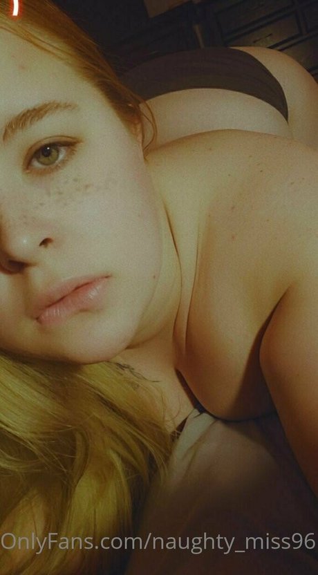 Nagie wyciekłe zdjęcie OnlyFans od Naughtymiss96