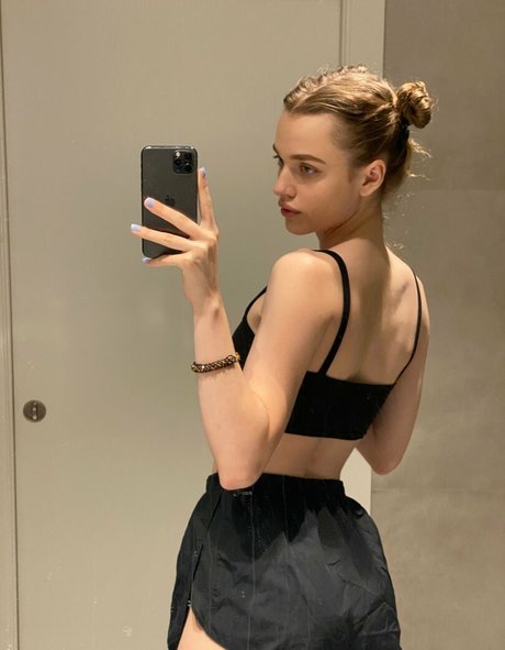 Nagie wyciekłe zdjęcie OnlyFans od Molllyy