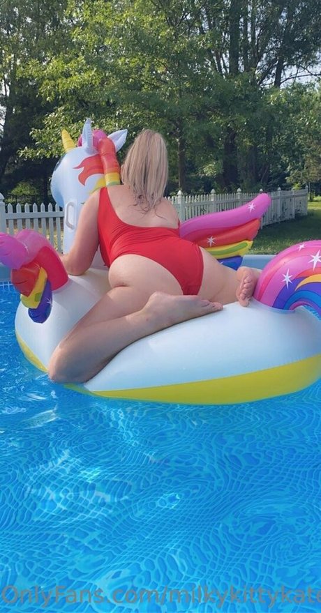 Nagie wyciekłe zdjęcie OnlyFans od Milkykittykate