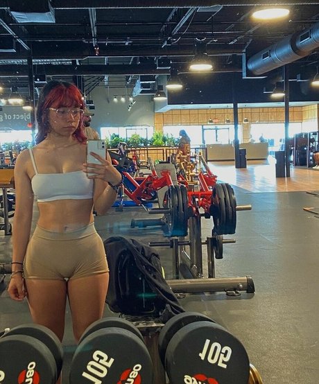 Nagie wyciekłe zdjęcie OnlyFans od Luhhisa