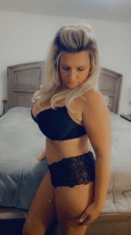 Nagie wyciekłe zdjęcie OnlyFans od Sassylynn25