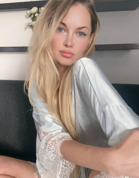 Nagie wyciekłe zdjęcie OnlyFans od Bellaballerinavip