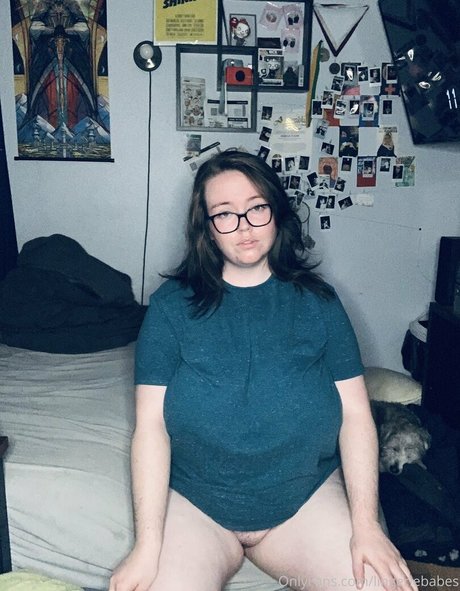 Nagie wyciekłe zdjęcie OnlyFans od Lingeriebabes