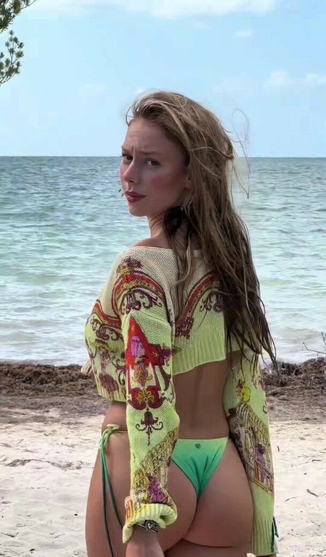 Nagie wyciekłe zdjęcie OnlyFans od Ester Exposito