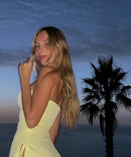 Nagie wyciekłe zdjęcie OnlyFans od Ester Exposito
