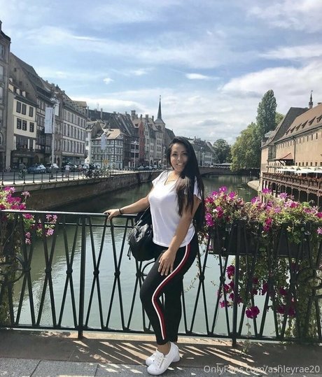 Nagie wyciekłe zdjęcie OnlyFans od Ashleyrae20
