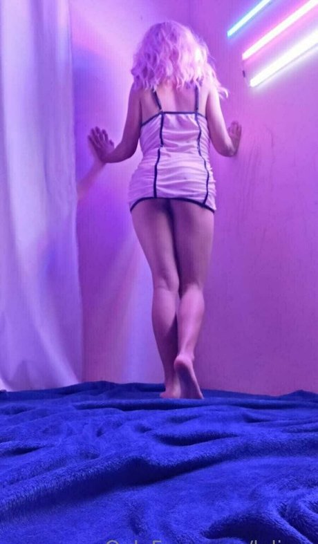Nagie wyciekłe zdjęcie OnlyFans od Lolimc