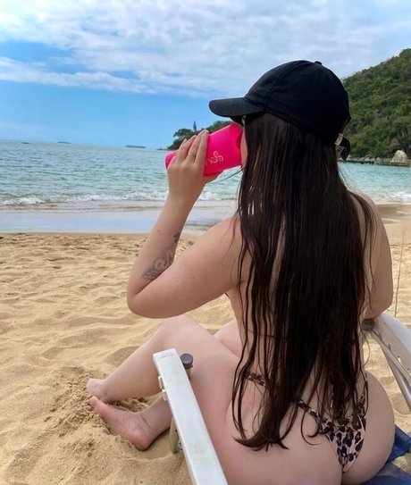 Nagie wyciekłe zdjęcie OnlyFans od Larissa Peyerle