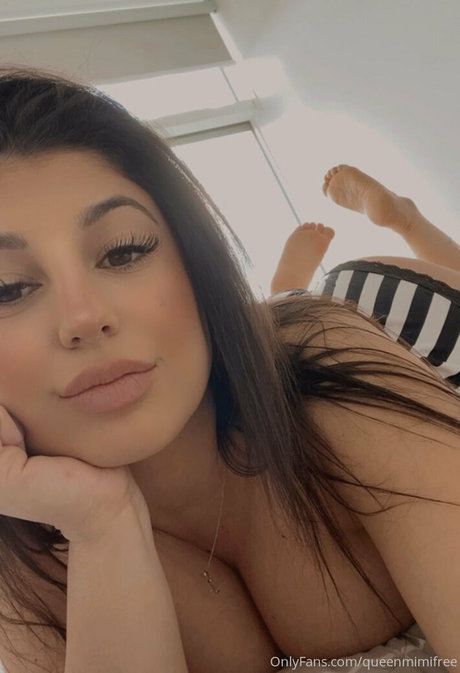 Nagie wyciekłe zdjęcie OnlyFans od Queenmimifree