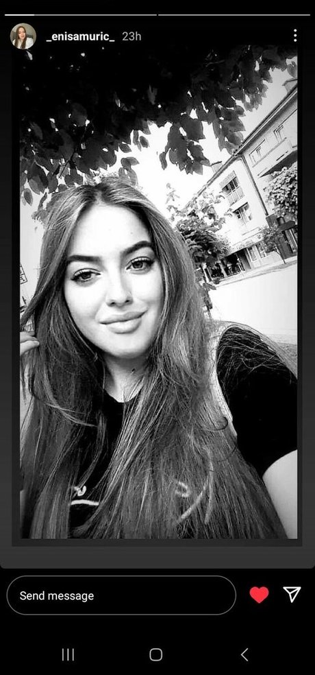 Nagie wyciekłe zdjęcie OnlyFans od Kladuscanke