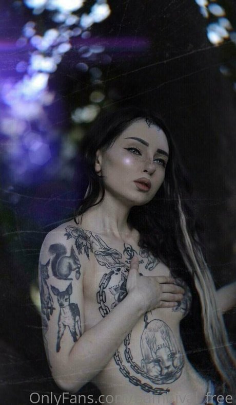 Nagie wyciekłe zdjęcie OnlyFans od Bambivalfree