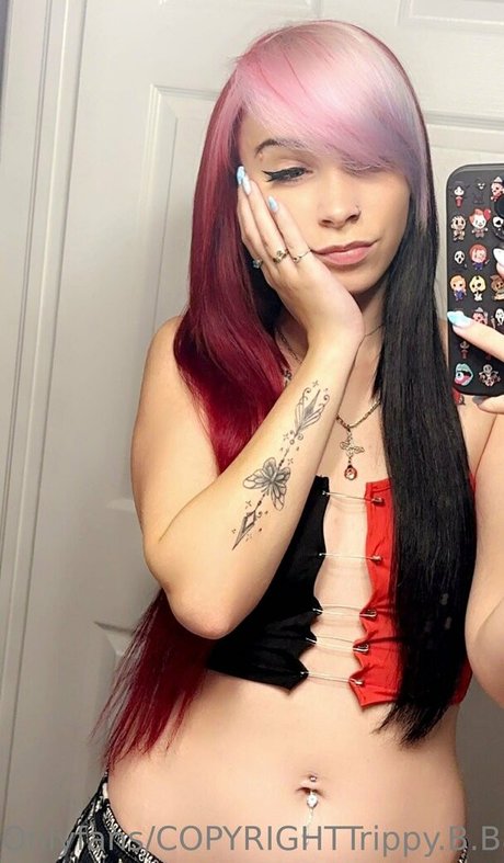 Nagie wyciekłe zdjęcie OnlyFans od Trippybbabez