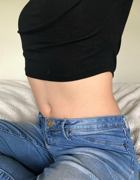 Asianbellygirl