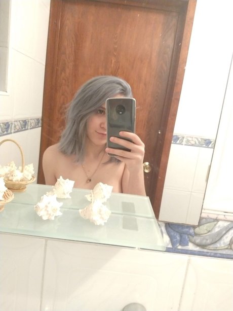 Nagie wyciekłe zdjęcie OnlyFans od Dann Len