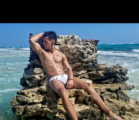 Nagie wyciekłe zdjęcie OnlyFans od Edd Guerrero