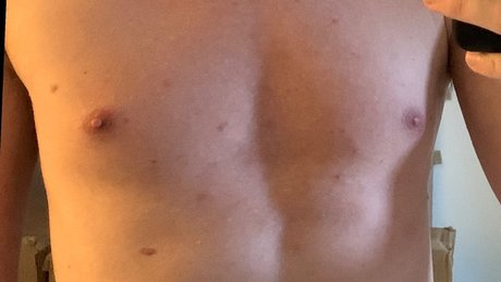 Nagie wyciekłe zdjęcie OnlyFans od Eric Jonas