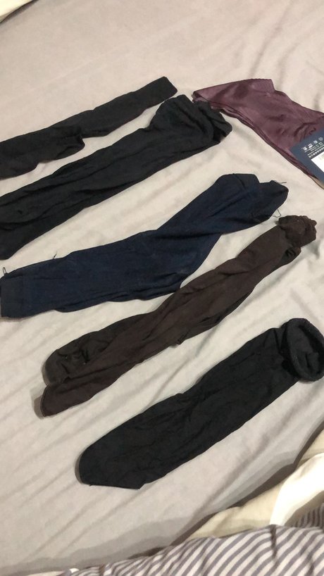 Nagie wyciekłe zdjęcie OnlyFans od Mysuitshoesporn