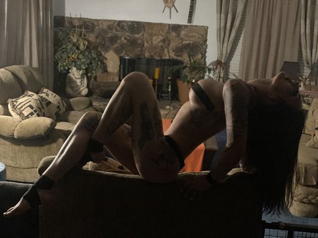 Nagie wyciekłe zdjęcie OnlyFans od Holly Jay