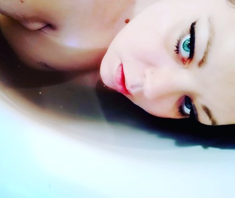 Nagie wyciekłe zdjęcie OnlyFans od Shantell