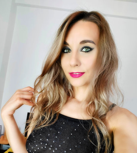 Nagie wyciekłe zdjęcie OnlyFans od Naughty Adeline