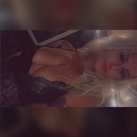 Nagie wyciekłe zdjęcie OnlyFans od Cierra Taylor