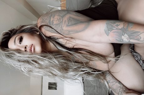 Nagie wyciekłe zdjęcie OnlyFans od Nikki Sotelo