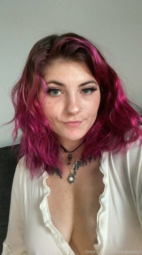 Nagie wyciekłe zdjęcie OnlyFans od Thevirgobabyx