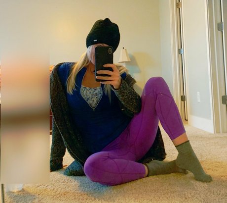 Nagie wyciekłe zdjęcie OnlyFans od Mommybyday