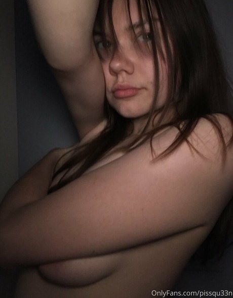 Nagie wyciekłe zdjęcie OnlyFans od Pissqu33n
