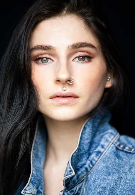 Nagie wyciekłe zdjęcie OnlyFans od Noemie Doragon