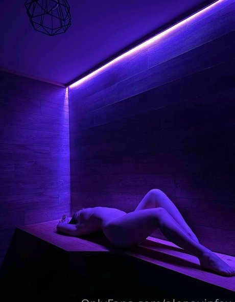 Nagie wyciekłe zdjęcie OnlyFans od Alenavipfox
