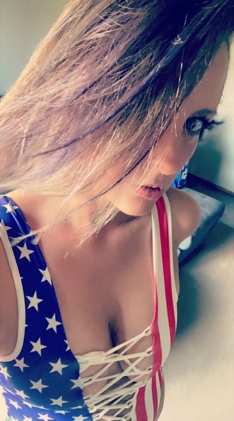 Retweetcuckold