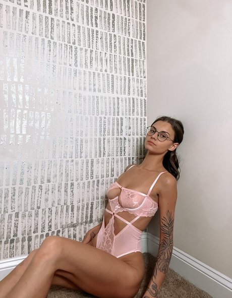 Nagie wyciekłe zdjęcie OnlyFans od Nicoleshampoo