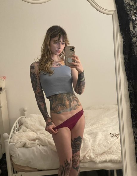 Nagie wyciekłe zdjęcie OnlyFans od Thewickedwren