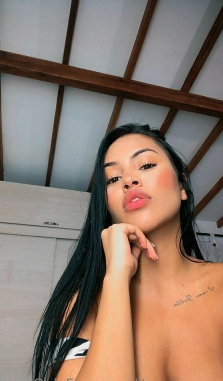 Nagie wyciekłe zdjęcie OnlyFans od Itsthesaracutie