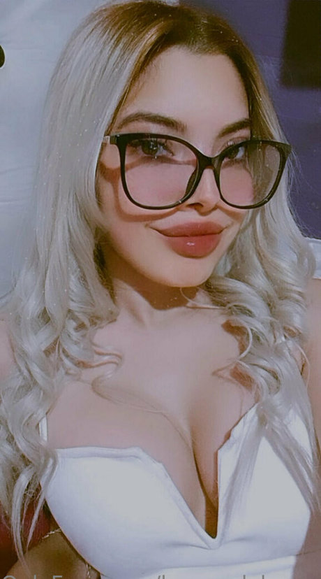 Nagie wyciekłe zdjęcie OnlyFans od Heavenlyhaesel