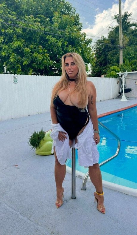 Nagie wyciekłe zdjęcie OnlyFans od Deniapettessen