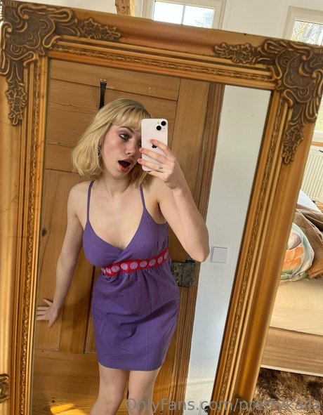 Nagie wyciekłe zdjęcie OnlyFans od Prettykaila