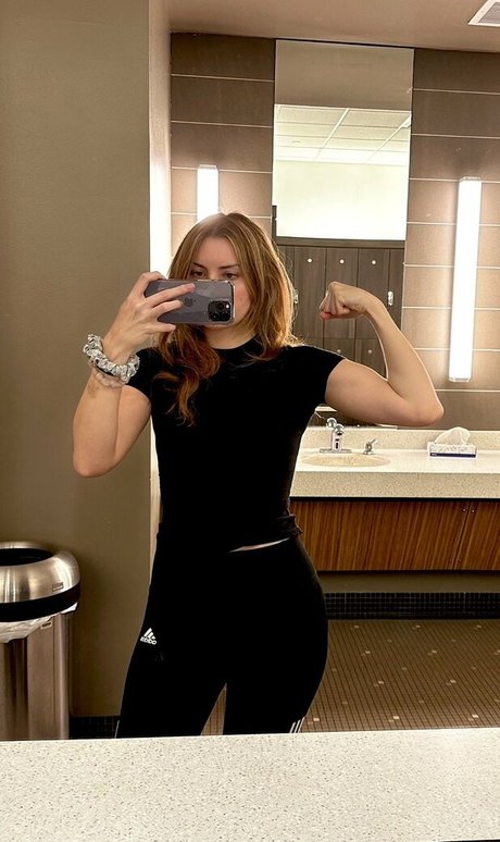 Nagie wyciekłe zdjęcie OnlyFans od Vkunia