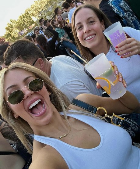 Nagie wyciekłe zdjęcie OnlyFans od Beatrice Bouchard