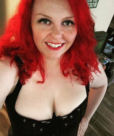 Nagie wyciekłe zdjęcie OnlyFans od Vintagewitchteaze