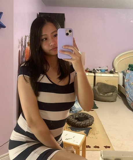 Nagie wyciekłe zdjęcie OnlyFans od Queenbaddii