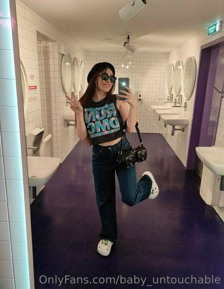 Baby_untouchable